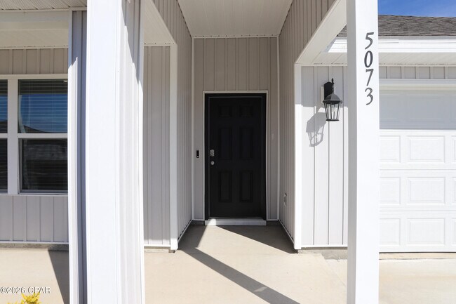 Foto del edificio - 5073 Windrow Way