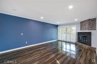 Building Photo - 4855 Bella Pacific Row