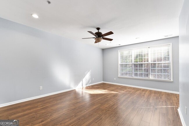 Foto del edificio - 4674 Creekside Villas Way