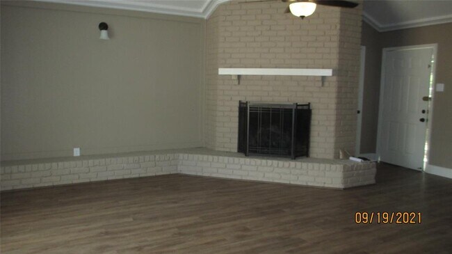 Building Photo - 13433 Blossomheath Ln