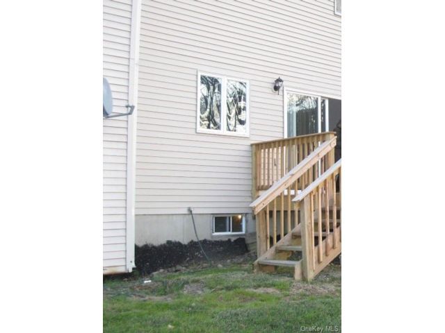 Foto del edificio - 7 Shire Ridge Way