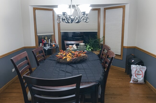 Foto del edificio - 585 Casey Ct