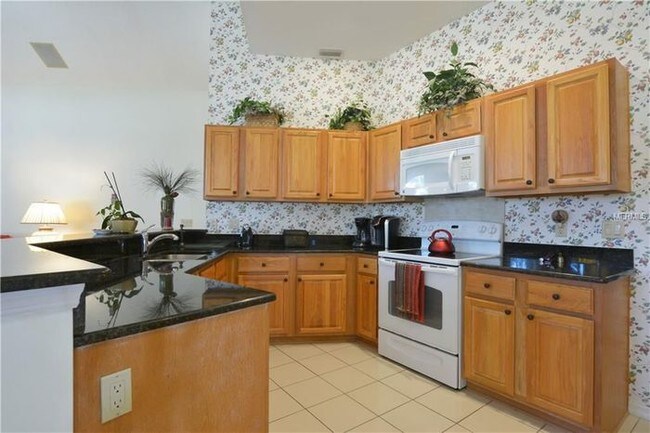 Building Photo - 2435 Sweetwater Country Club Pl Dr