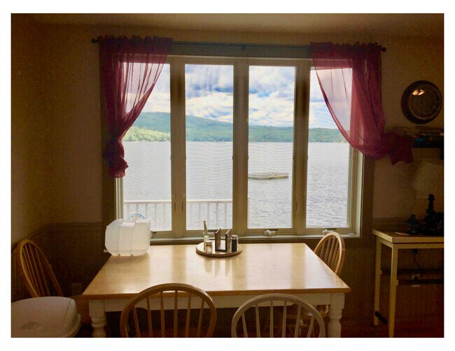 Building Photo - 8 W Shore Rd