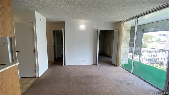 Building Photo - 827 Kinau St