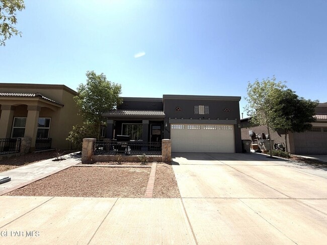 Building Photo - 3856 Loma Cortez Dr