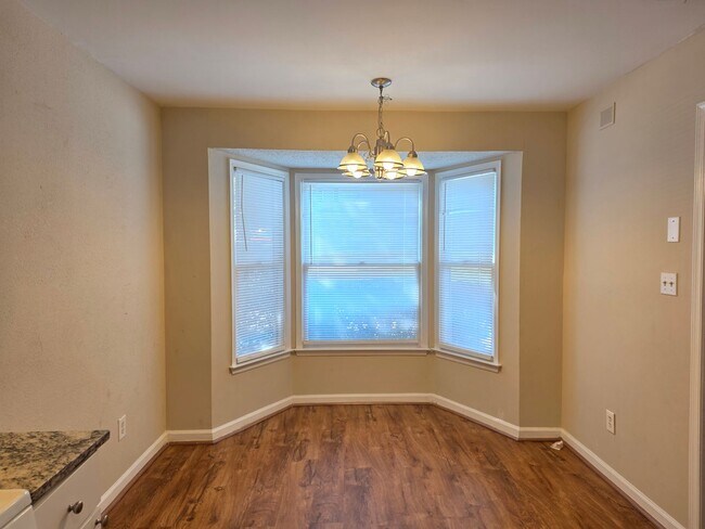 Foto del edificio - 1225 Oakplace Dr SW