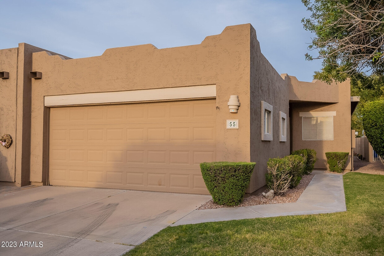 6001 SOUTHERN Ave, Mesa, AZ 85206 Townhome Rentals in Mesa AZ