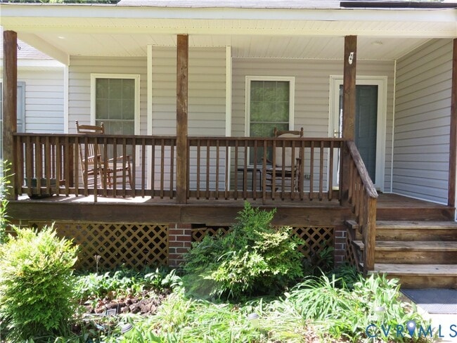 Building Photo - 5801 Wensleydale Dr