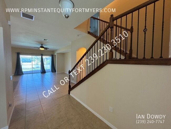 Building Photo - 8120 Banyan Breeze Way