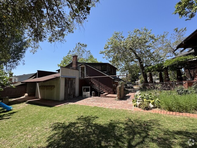 Building Photo - 11222 Arroyo Ave
