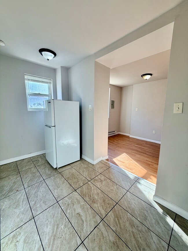 Photo - 5749 E Wister St Apartment