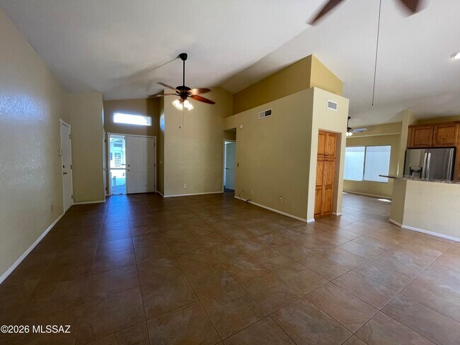 Building Photo - 3741 W Spinnaker Ln