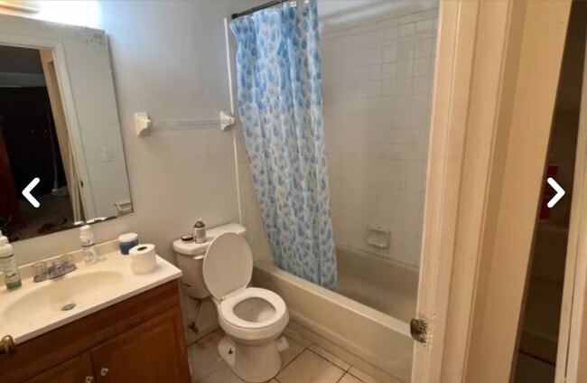 Building Photo - 1733 SW 108th Ln