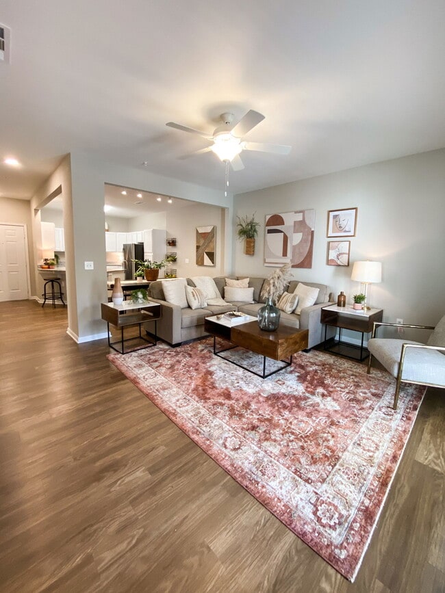 Building Photo - 11429 Oak Landing Dr