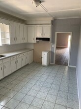 Building Photo - 1409 10th St