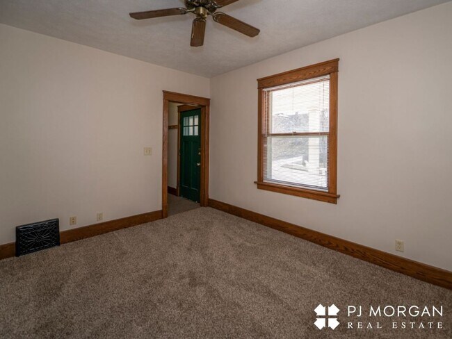 Foto del edificio - 3812 Marcy St