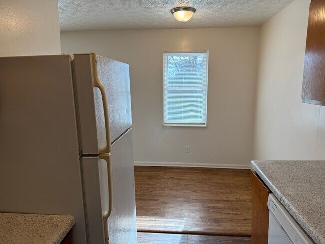 Foto del edificio - 5525 Jacksboro Pike