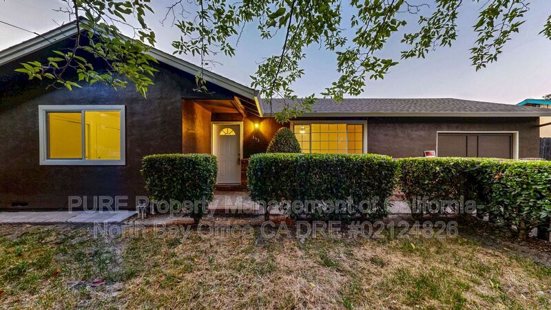 Foto principal - 353 E Robles Ave