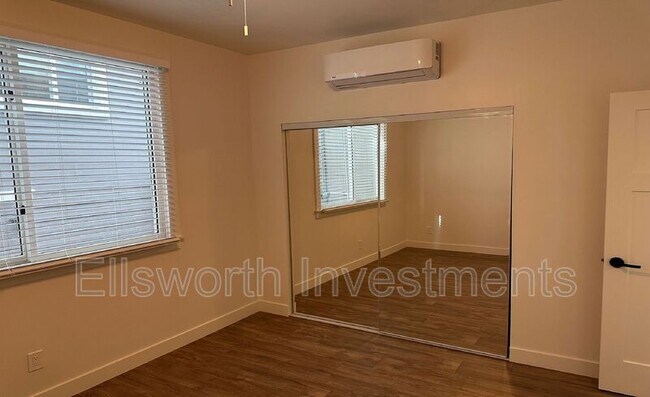 Foto del edificio - 2936 Beech St