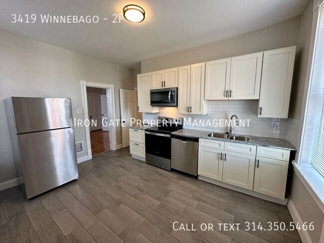Foto del edificio - 3419 Winnebago-2F