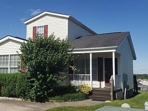 Building Photo - 1041 Brittany Park Dr
