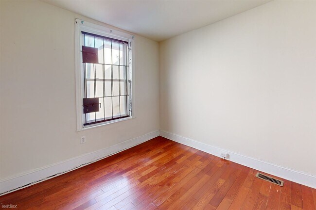 Foto del edificio - 3 br, 2 bath Duplex - 1931 N GRATZ ST Unit 2