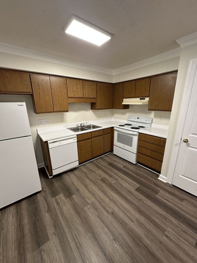 Foto del edificio - 2 Bedroom 2 Bathroom Condo!