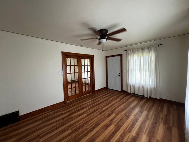 Foto del edificio - 10013 W Mineral Point Rd
