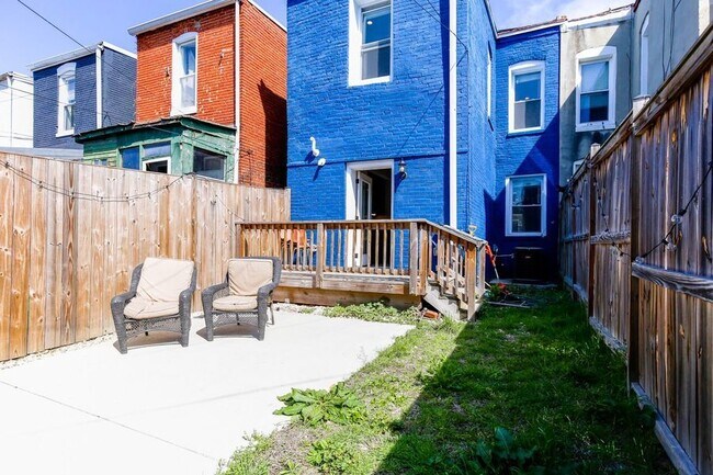 Foto del edificio - 1247 I St NE