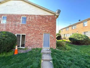 Building Photo - 9689 Hagel Cir