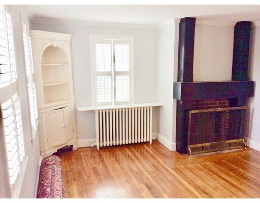 Building Photo - 21 Elm Ct