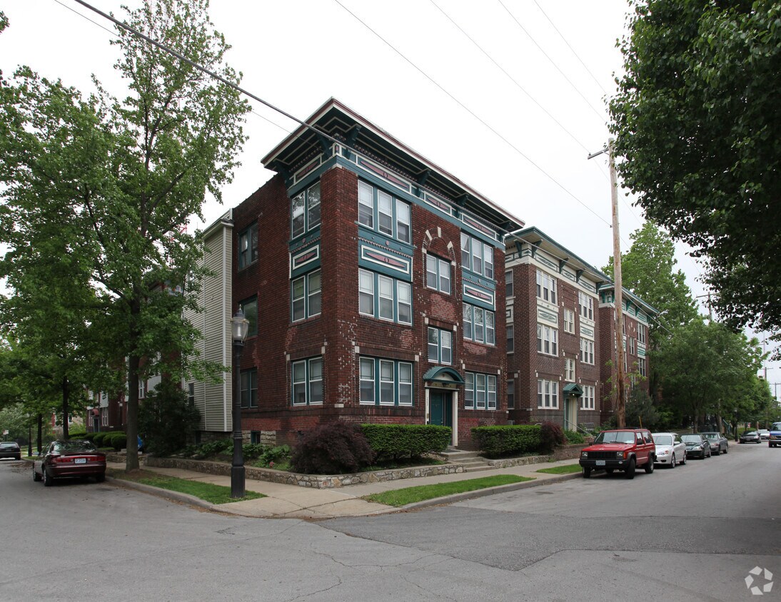 213223 E 30th St, Kansas City, MO 64108 Apartments in Kansas City, MO