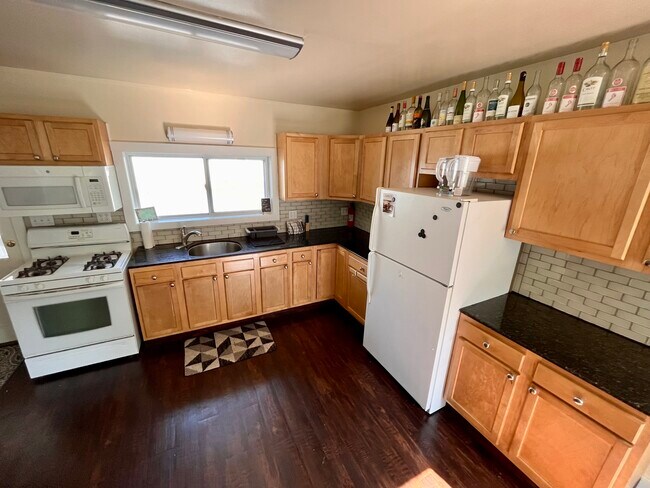 Foto del edificio - 52 Center St