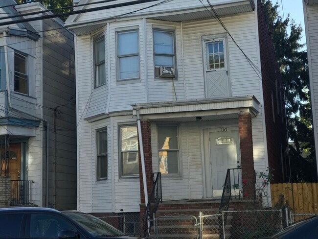 Building Photo - 167 Wilkinson Ave