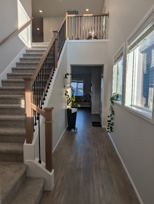 Foto del edificio - 912 119th Ave SE