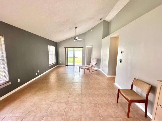 Photo - 1242 Welson Rd House