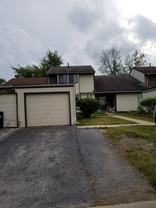 Building Photo - 403 Pebble Beach Ct