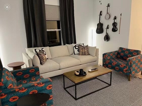 Foto del edificio - 3021 W Tulsa Street