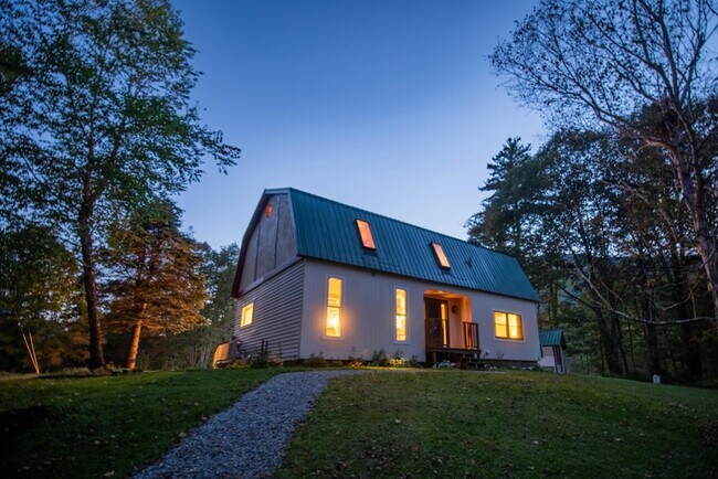 Foto del edificio - 216 South End Rd