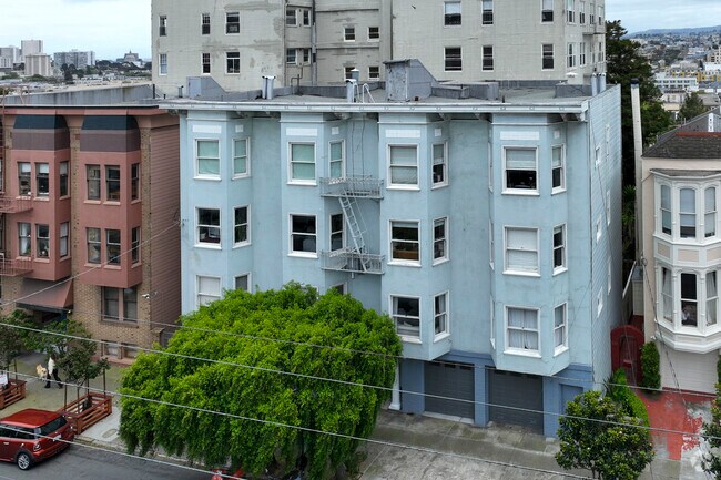 Exterior alternativo - 2921 Washington St