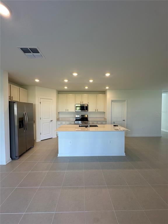 Building Photo - 5675 Portico Pl