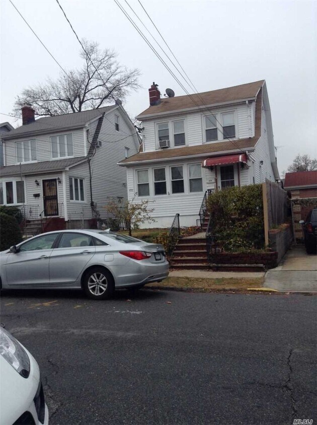 Primary Photo - 42-12-42190 190th St