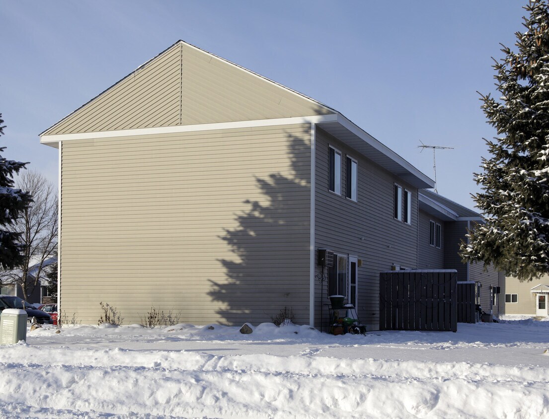 Foto del edificio - 300 11th Ave S