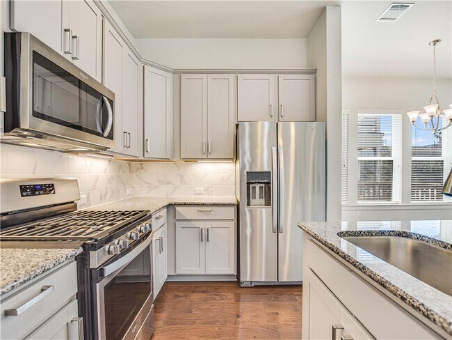 Foto del edificio - 2704 Zach Scott St