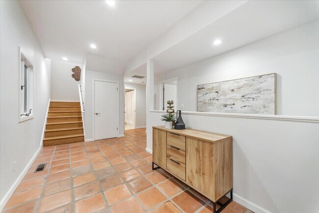 Foto del edificio - 2649 Alpine Road