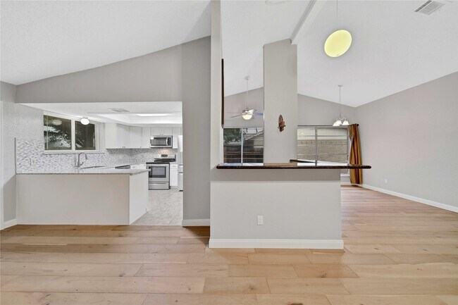 Foto del edificio - 21311 Park Rock Ln