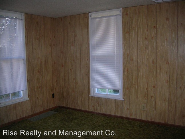 Building Photo - 2 br, 1 bath House - 703 MADISON AVE