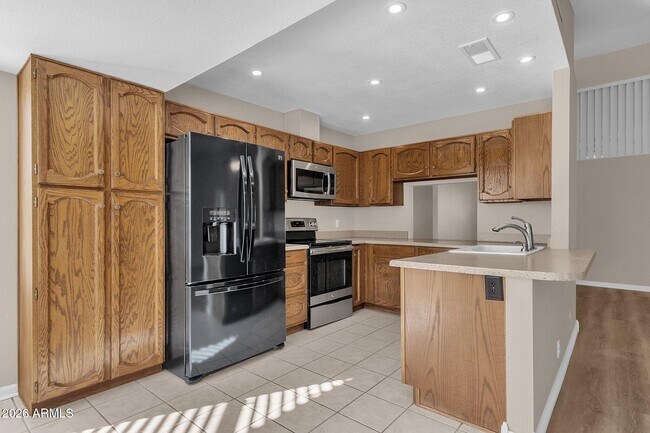 Building Photo - 4307 E Karen Dr