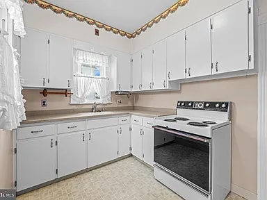 Foto del edificio - 122-124 Turner St